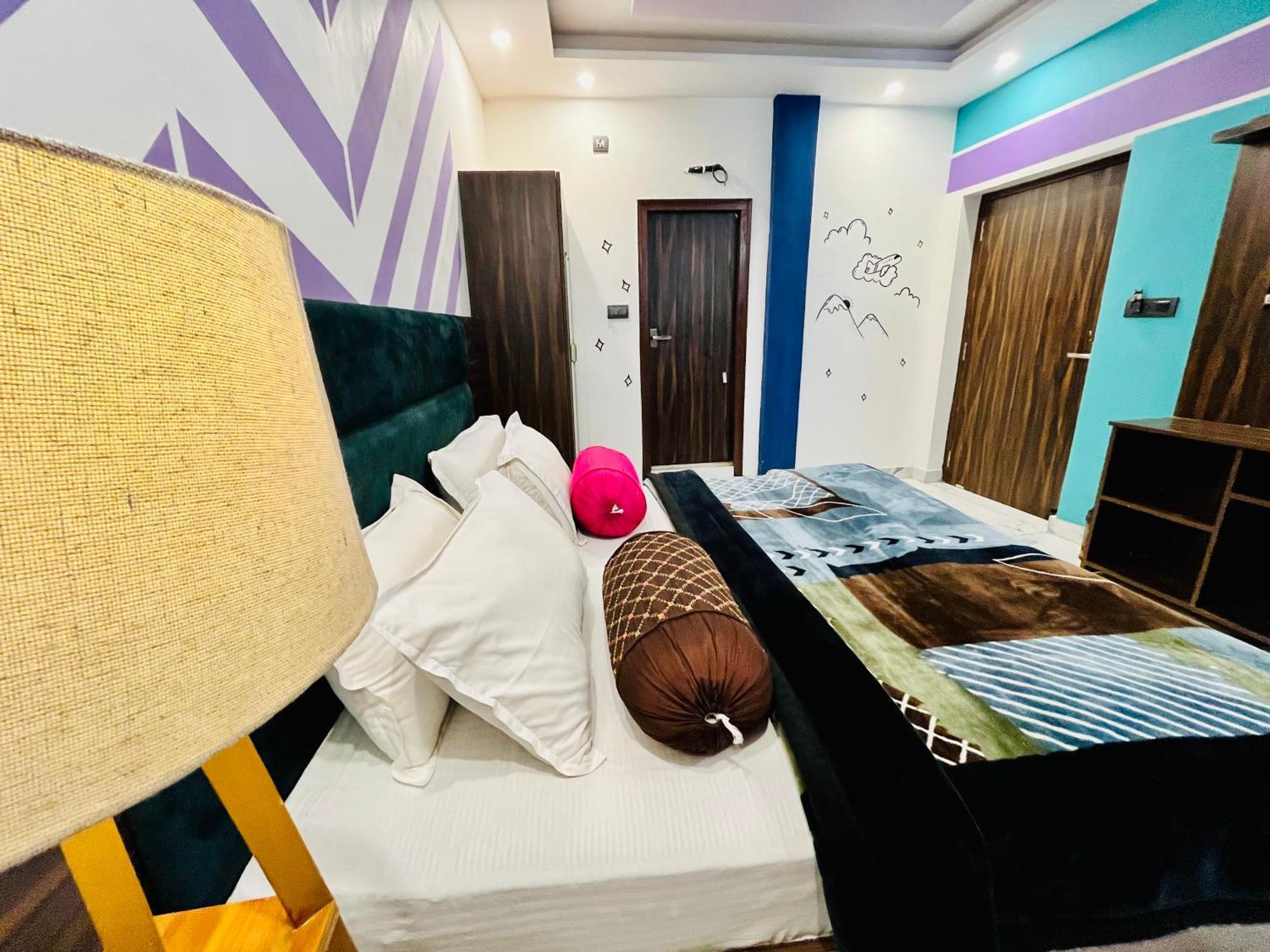 Bonfire Hostels ริชิเคช ภายนอก รูปภาพ