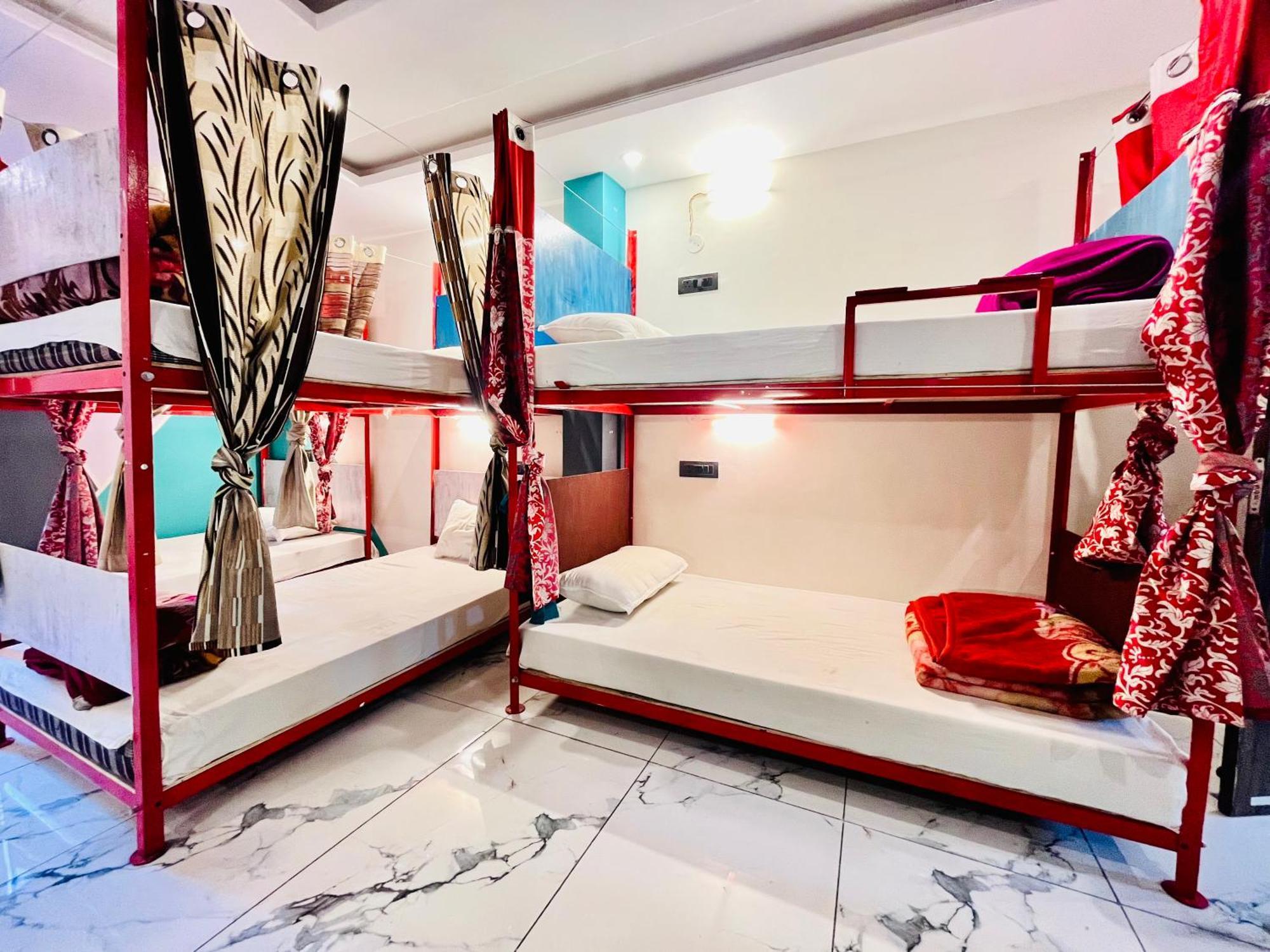 Bonfire Hostels ริชิเคช ภายนอก รูปภาพ